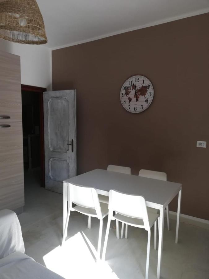 Appartamento Corallo With Private Garden ออลเบีย ภายนอก รูปภาพ