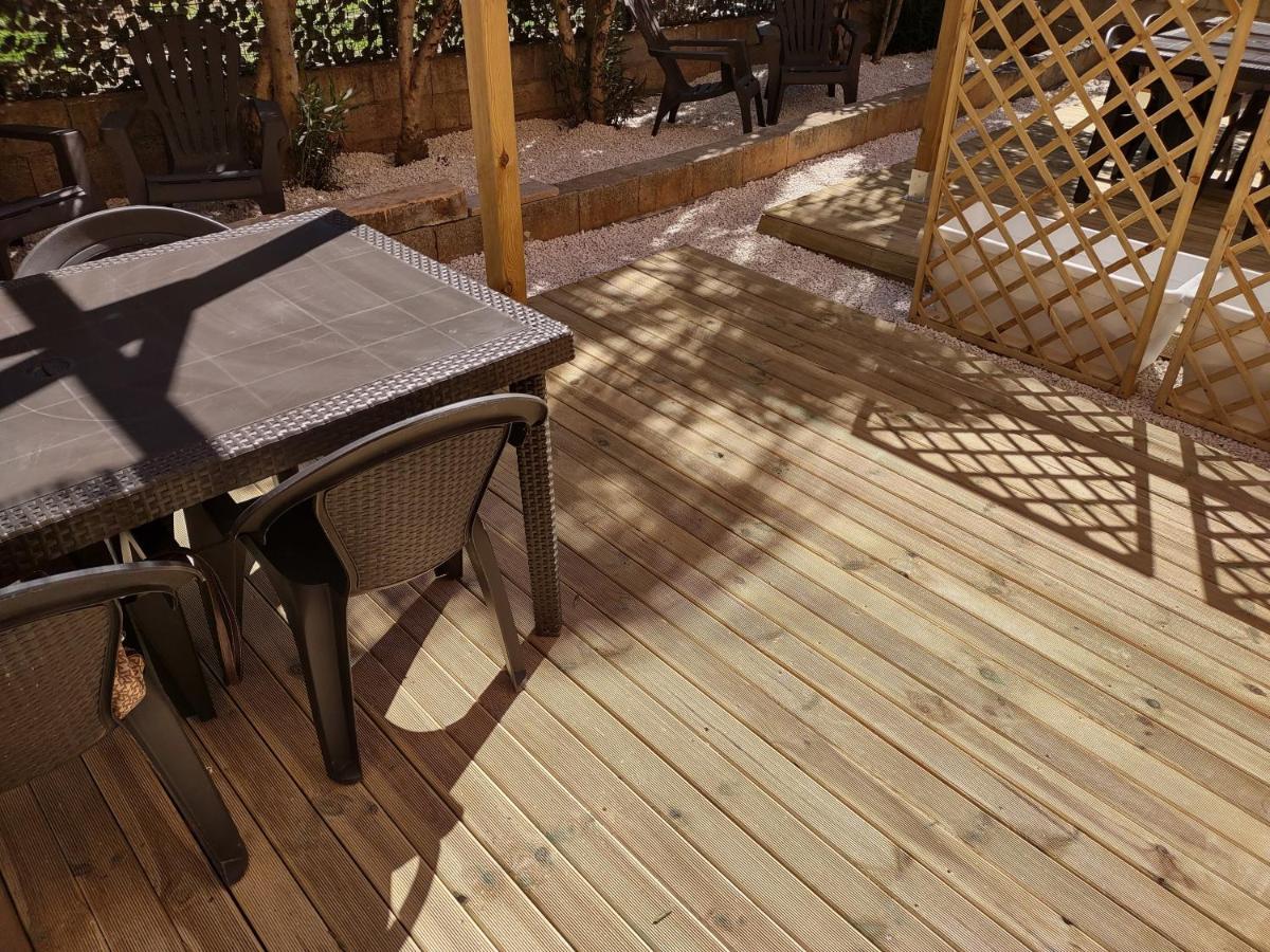 Appartamento Corallo With Private Garden ออลเบีย ภายนอก รูปภาพ